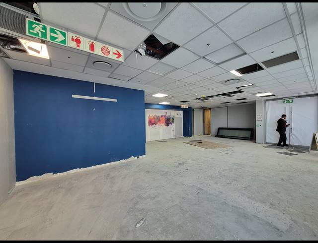 695M² OFFICE TO LET IN SANDTON CENTRAL